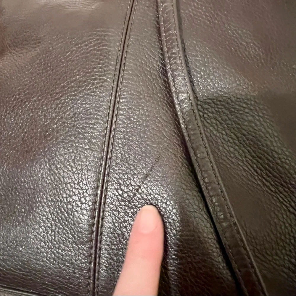 Hobo International Brown Leather Purse tote bag with brass hardware - Picture 13 of 13